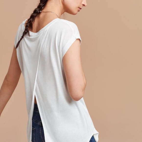 Wilfred Anvers T-Shirt - Picture 2 of 5